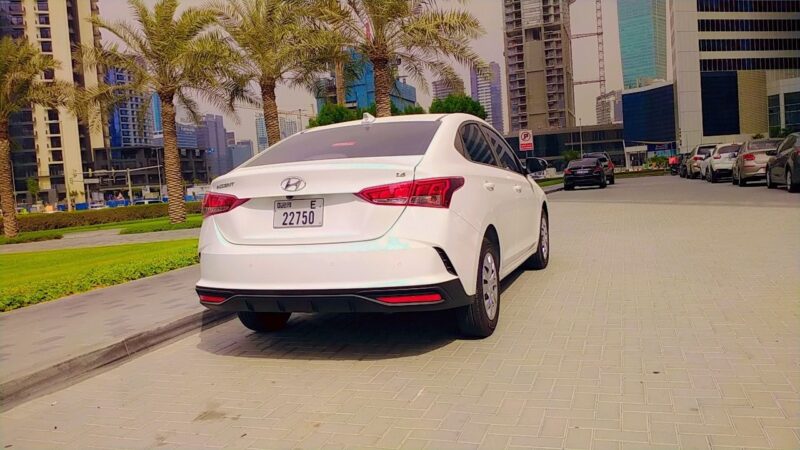 HYUNDAI ACCENT backside