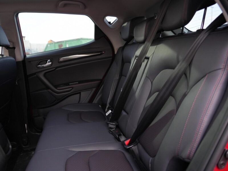 JAC S3 seats